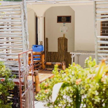 Puerto Galera Hostel المظهر الخارجي الصورة