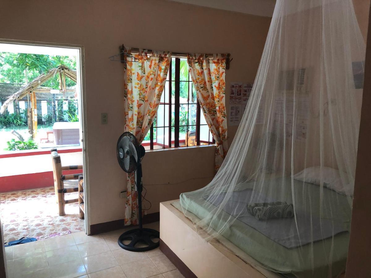 Puerto Galera Hostel المظهر الخارجي الصورة