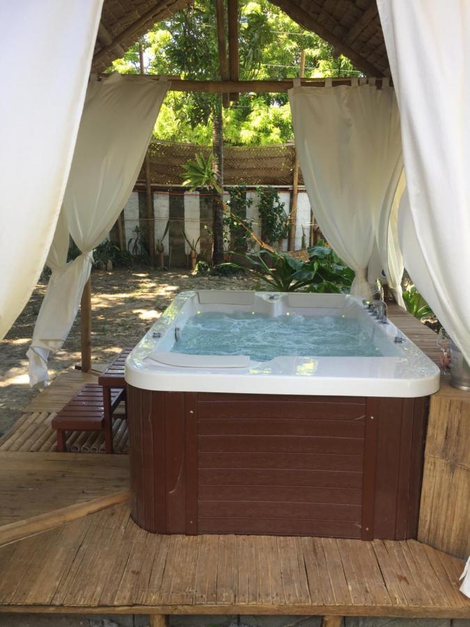 Puerto Galera Hostel المظهر الخارجي الصورة