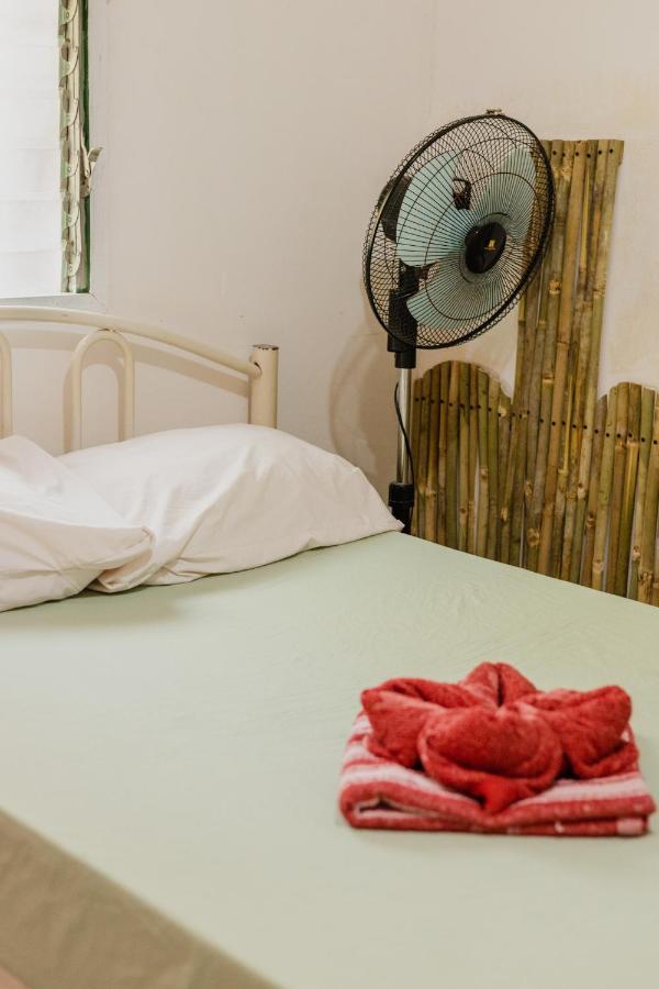 Puerto Galera Hostel المظهر الخارجي الصورة