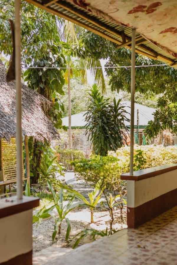 Puerto Galera Hostel المظهر الخارجي الصورة