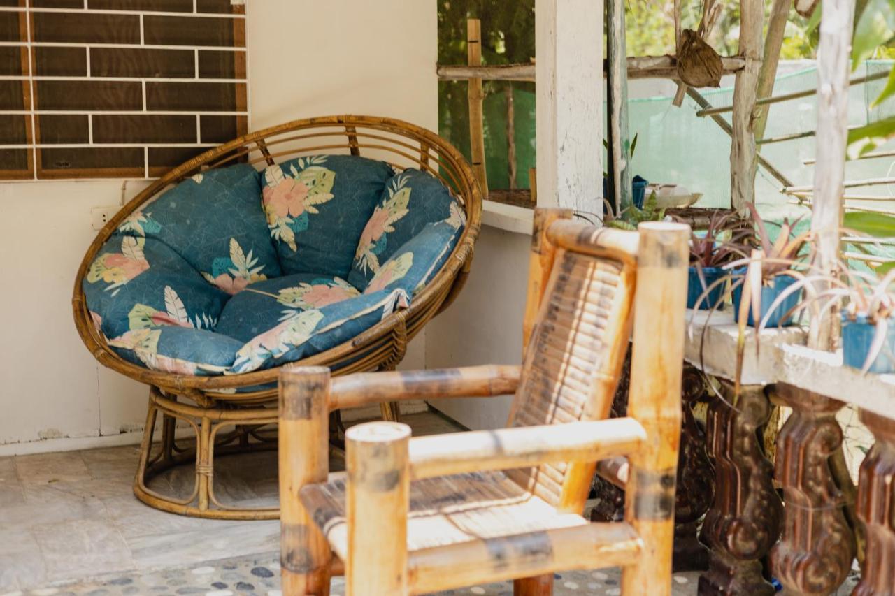 Puerto Galera Hostel المظهر الخارجي الصورة