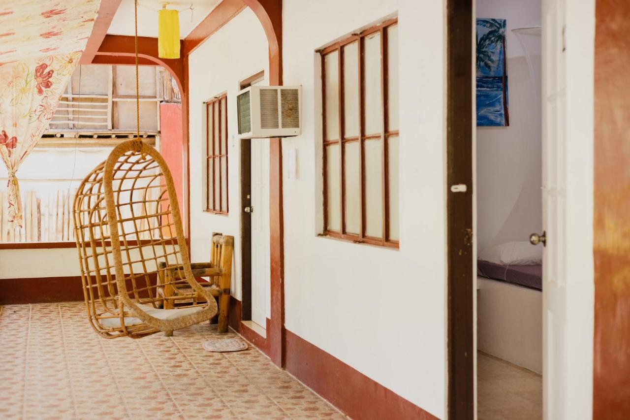 Puerto Galera Hostel المظهر الخارجي الصورة
