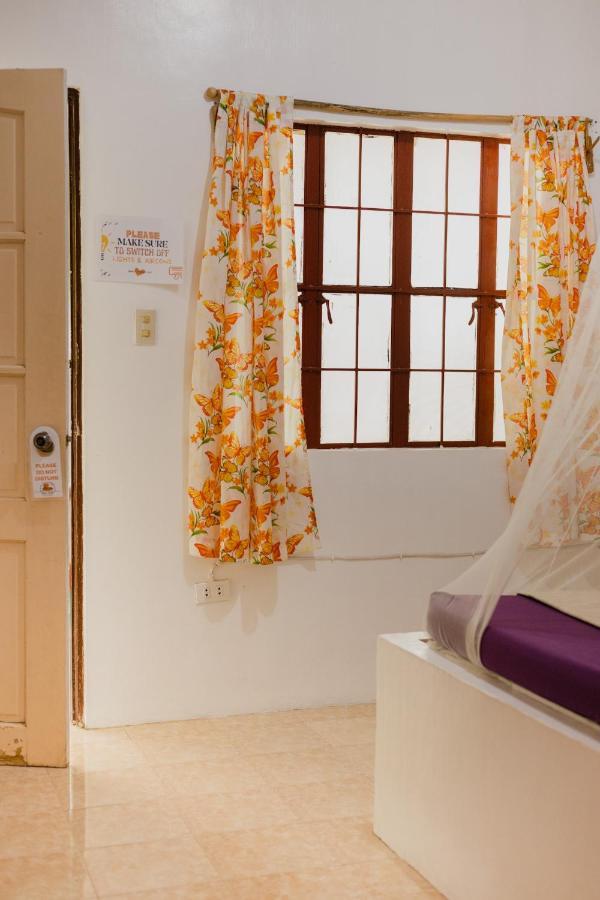 Puerto Galera Hostel المظهر الخارجي الصورة