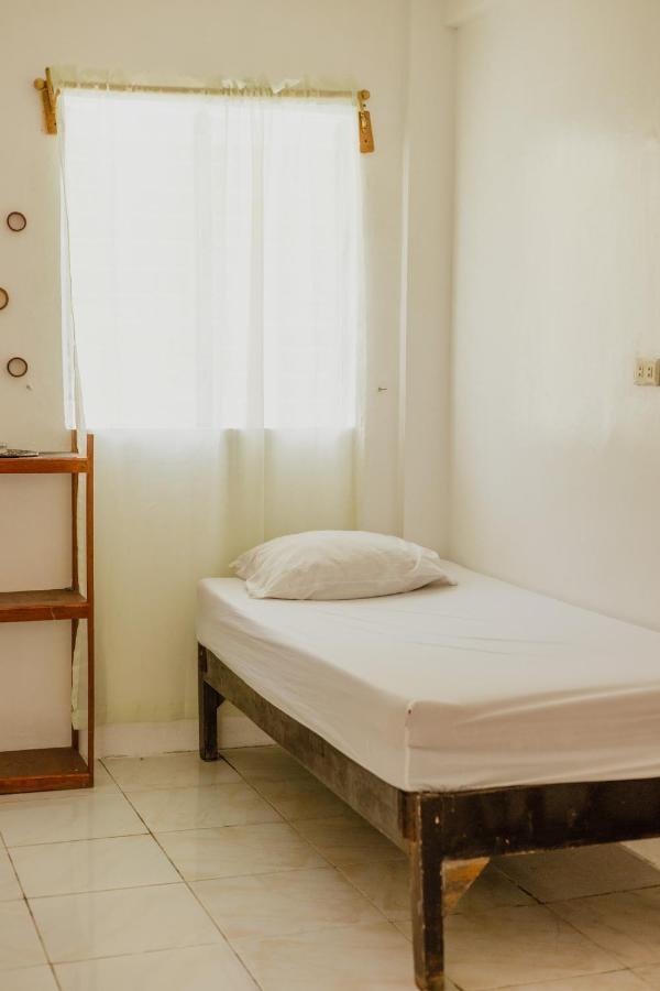 Puerto Galera Hostel المظهر الخارجي الصورة
