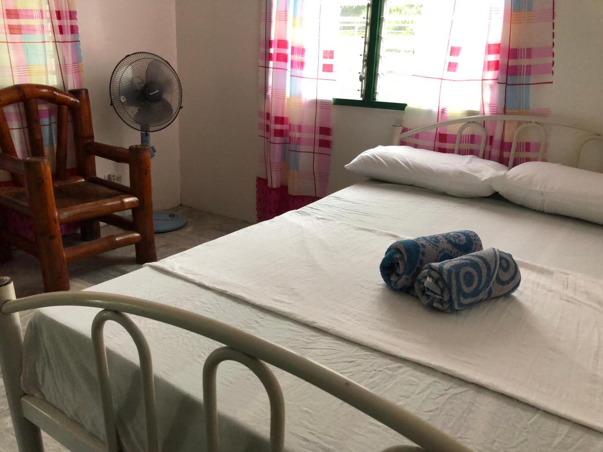 Puerto Galera Hostel الغرفة الصورة
